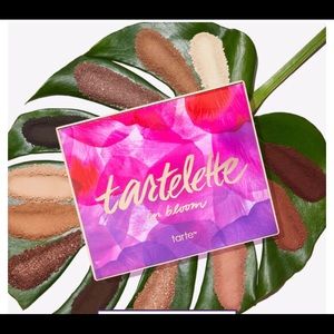 Tarte “Tartelette in Bloom” Amazonian Clay palette